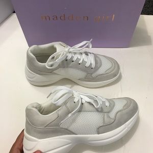 Madden Girl dad sneakers